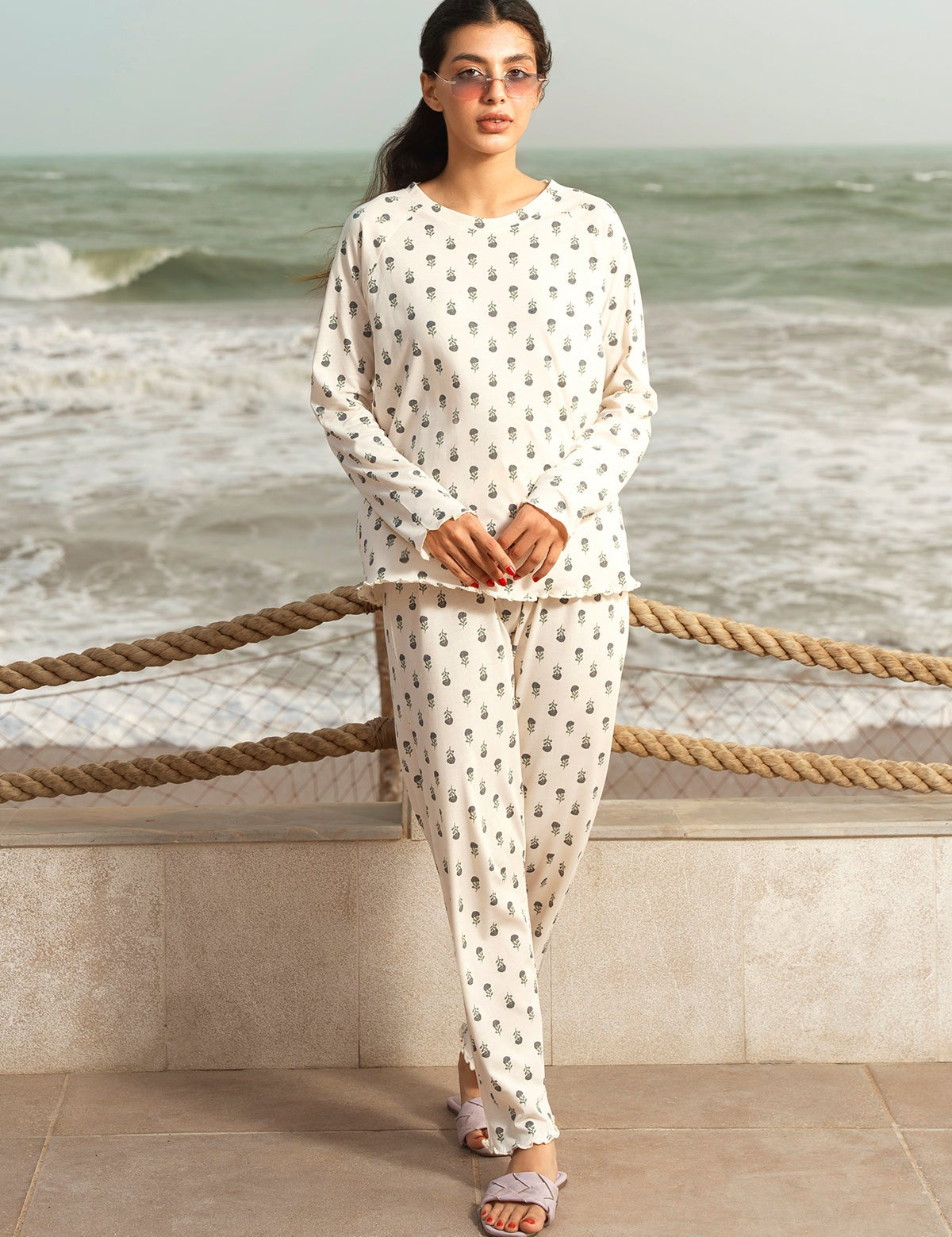 Upgrade Your Bedtime Look with Snoozoff's Pajama Sets