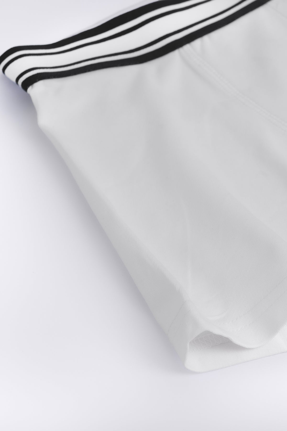 Sophisticated Comfort Men’s Boxers (Pristine White)