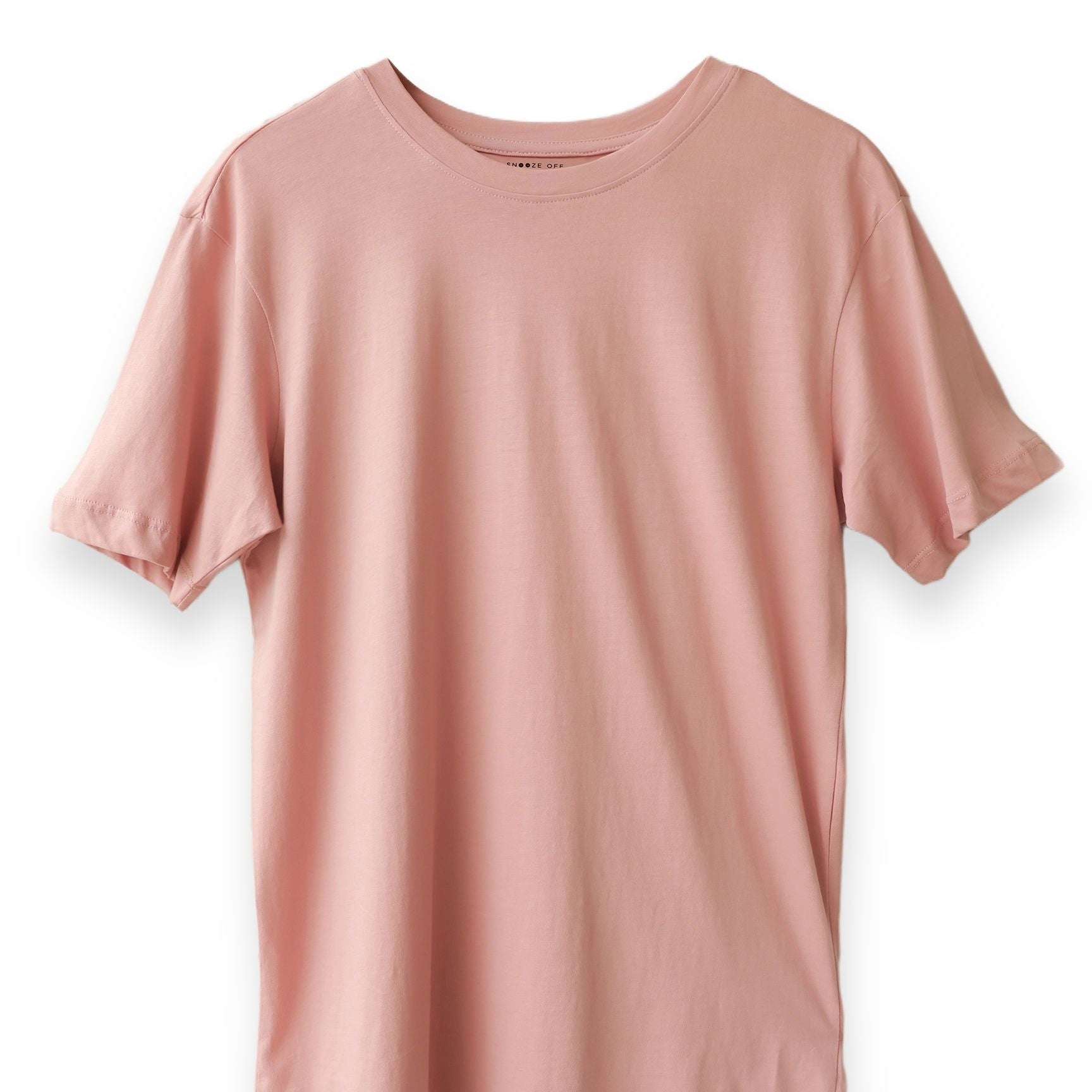 Stay comfortable all day with the Gecko Pink Men's T-Shirt, crafted for casual and everyday outfits.
