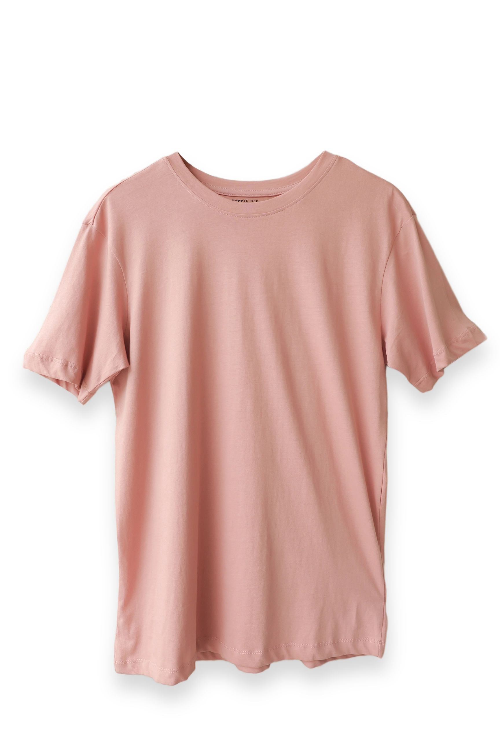 Stay comfortable all day with the Gecko Pink Men's T-Shirt, crafted for casual and everyday outfits.