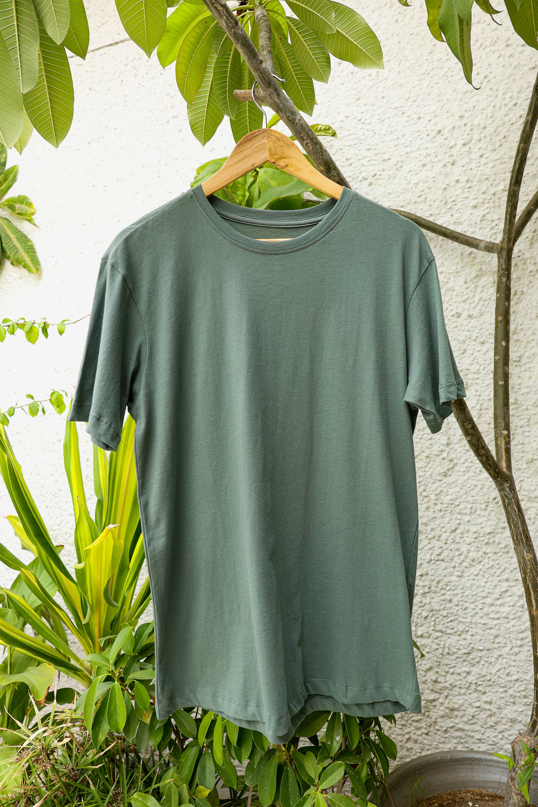 Simple and stylish Olive Bay Regular Fit Crew Neck Tee made from soft fabric.
